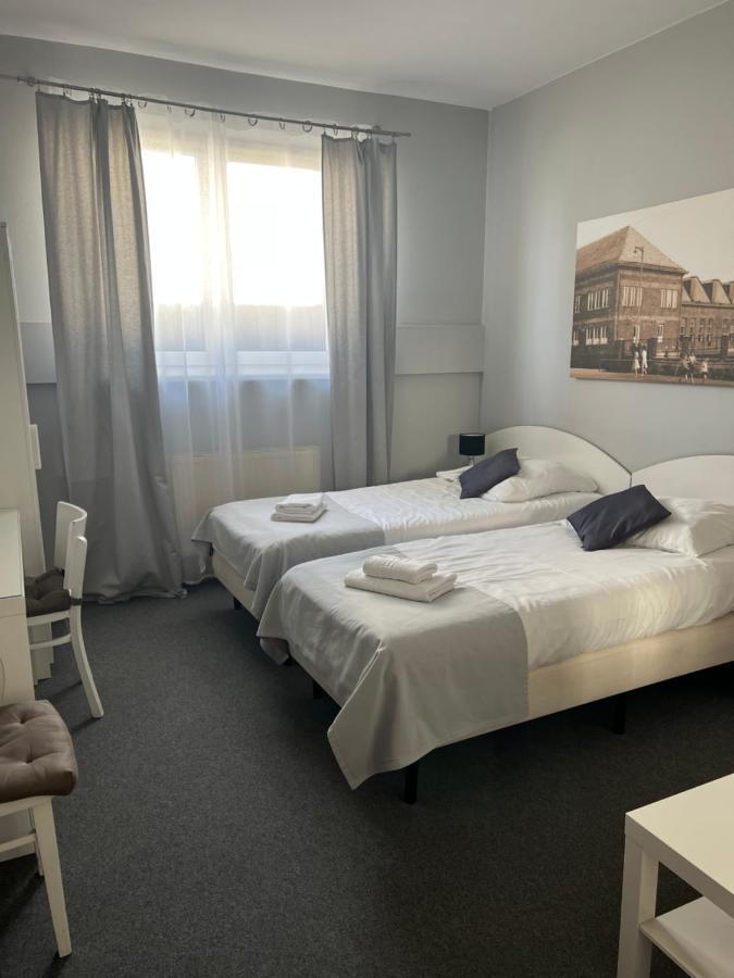 Hotel Turkovia Turek Extérieur photo