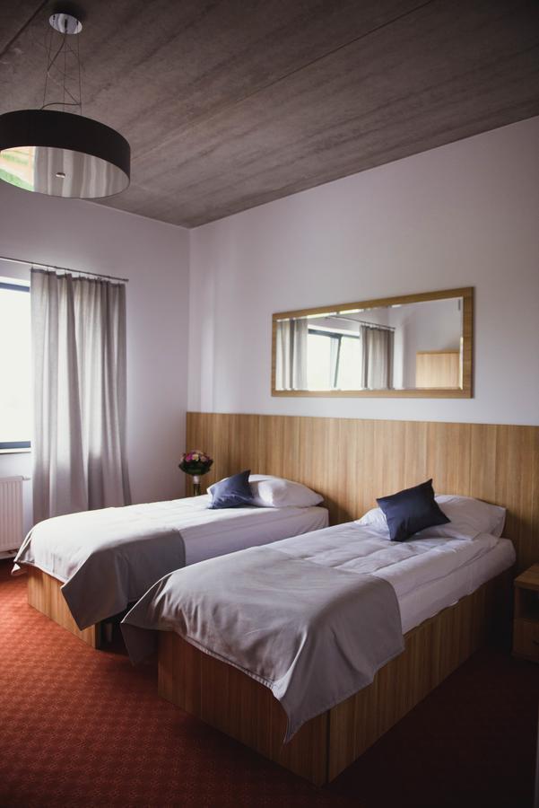 Hotel Turkovia Turek Extérieur photo